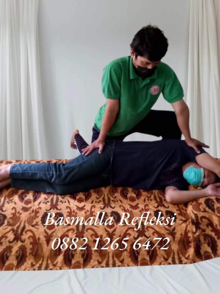 manfaat pijat thailand