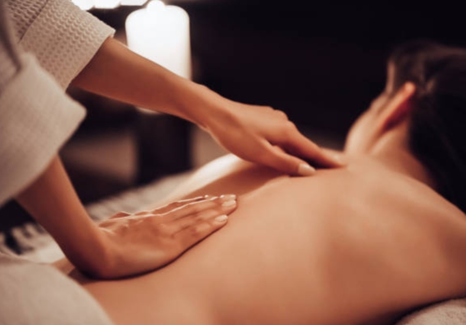 Pijat Tradisional Full Massage